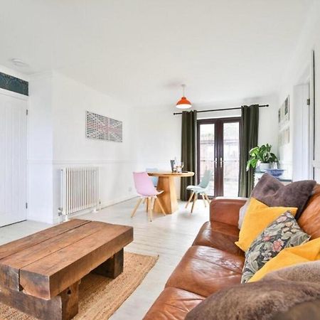 Royal Crescent View Apartment Бат Екстериор снимка