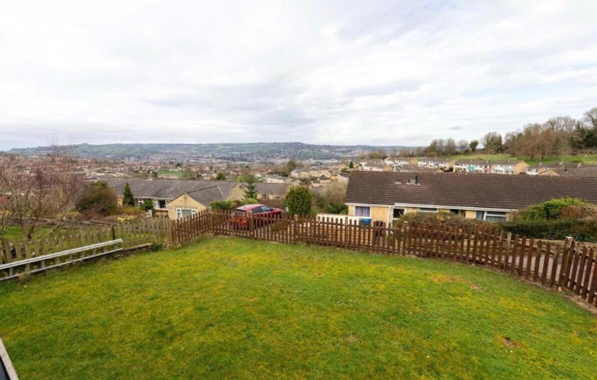 Royal Crescent View Apartment Бат Екстериор снимка