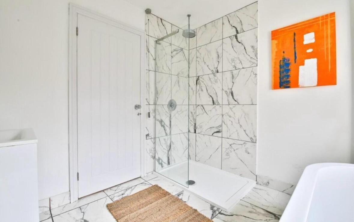 Royal Crescent View Apartment Бат Екстериор снимка