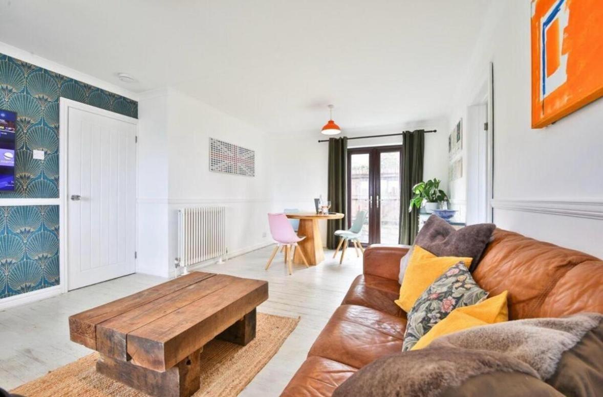 Royal Crescent View Apartment Бат Екстериор снимка