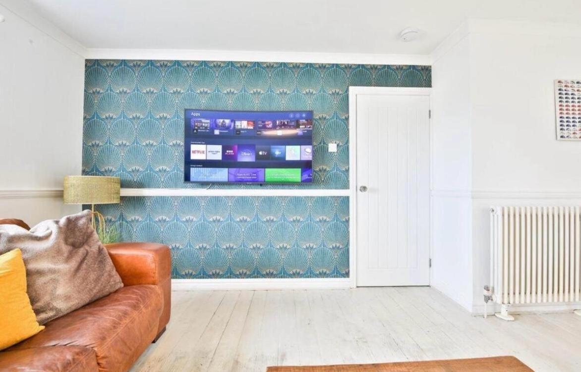 Royal Crescent View Apartment Бат Екстериор снимка